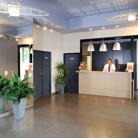 Apartahotel Residhome Ferrand Gergovia 3*