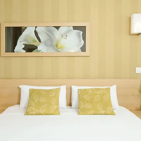 Apartahotel Residhome Ferrand Gergovia 3*