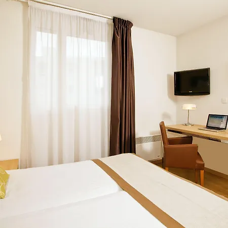 Residhome Ferrand Gergovia 아파트호텔 클레르몽페랑