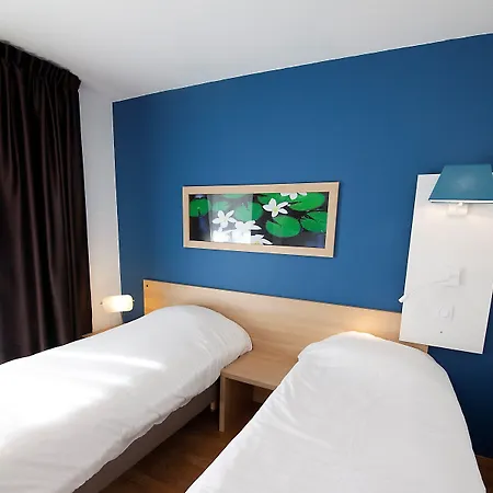 Residhome Ferrand Gergovia 아파트호텔 3*